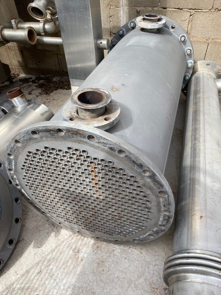 VASO DE PRESSÃO 1.500L AÇO CARBONO